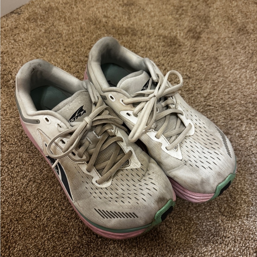 Altra Women's Running Shoes - White and Pink